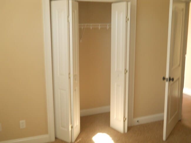 Building Photo - Great home in the city in the Vineyards S/D!