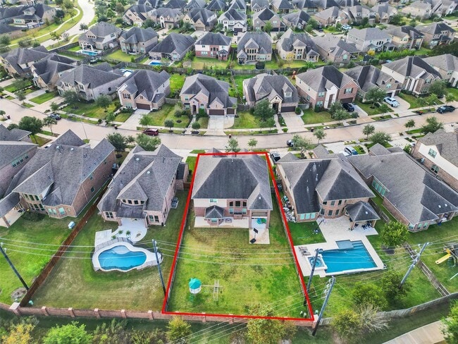 Building Photo - 10135 Cypress Path