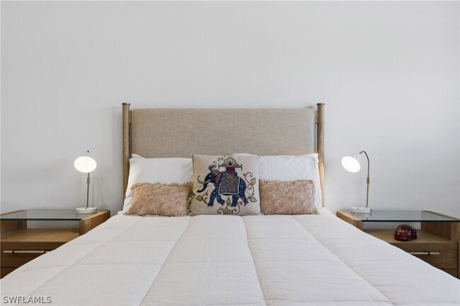 Building Photo - 11479 Coronado Wy