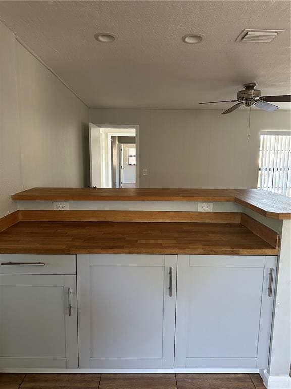 Building Photo - 1795 S Lilac Cir