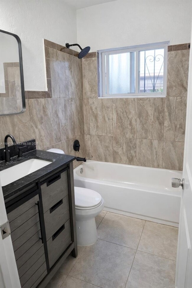 Building Photo - 2325 NW 89th St