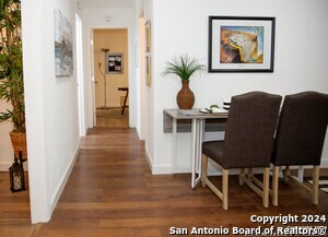 Building Photo - 219 N San Horacio Ave