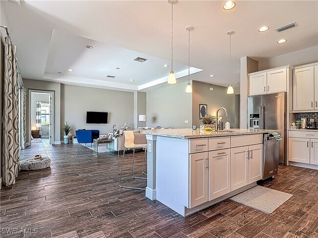 Building Photo - 4524 Tamarind Way