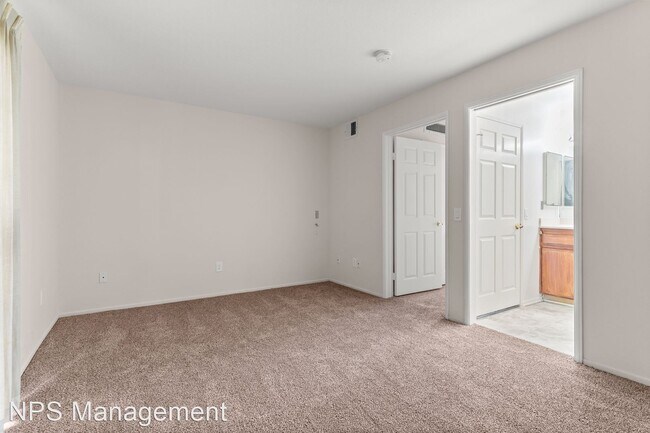 Building Photo - 1 br, 1 bath Apartment - 3485 Linden Ave 3...