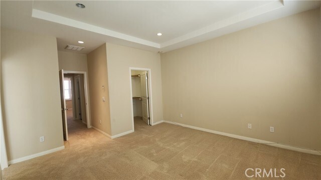 Building Photo - 32 Loquat