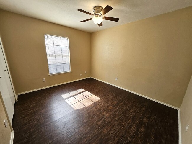 Building Photo - $2000 - Beautiful Family Home, Crowley ISD