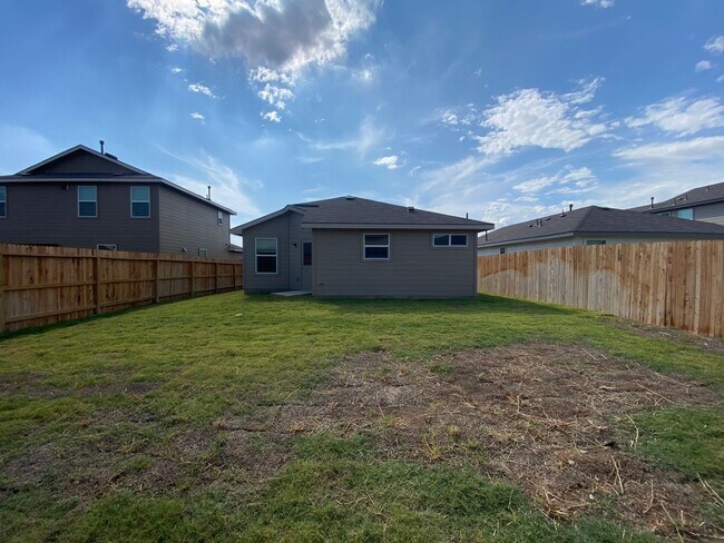 Building Photo - 2023-BUILT ONE STORY, 3 BEDROOM, 2 BATH