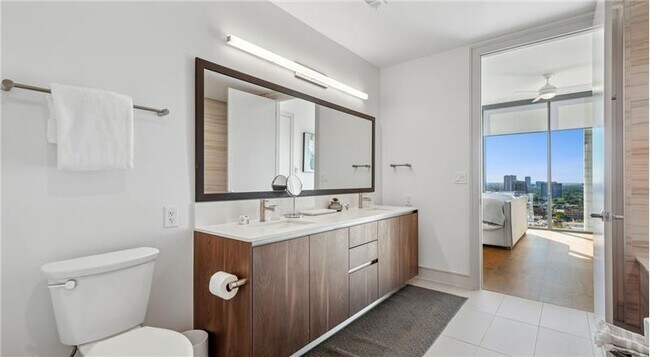 Building Photo - 3410 Yoakum Blvd