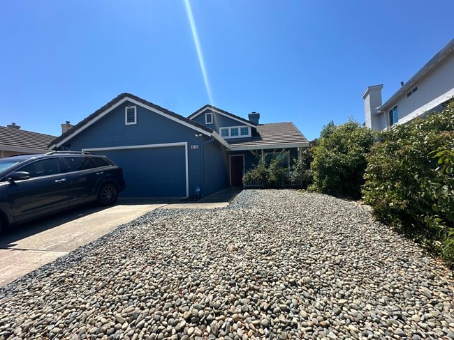 Building Photo - 9428 Plainoak Way