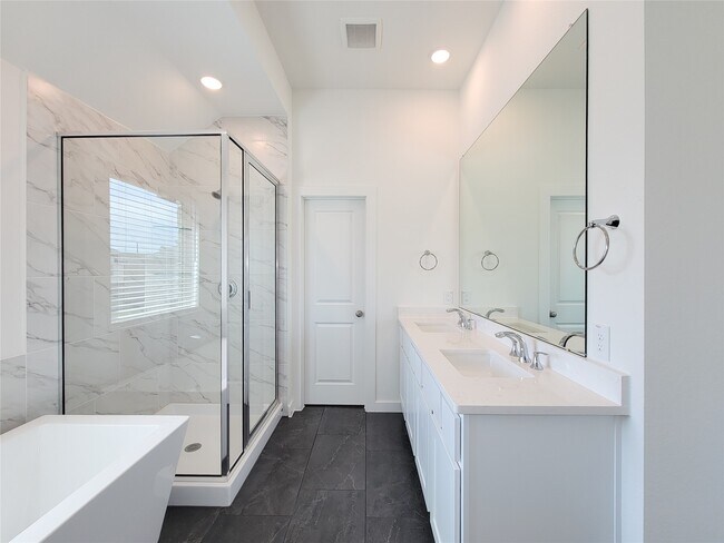 Building Photo - 19730 Riverbed Ln