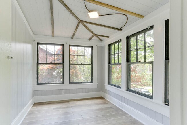 Building Photo - 1700 Claremont Ave