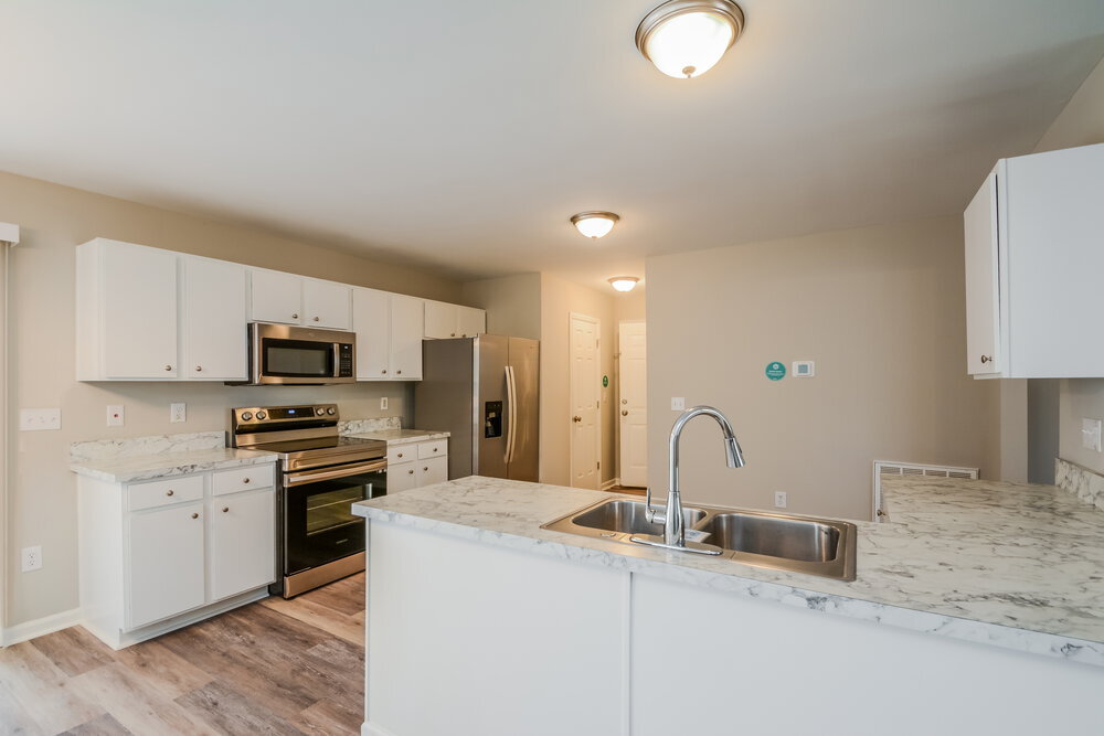 Building Photo - 713 Marjam Ln