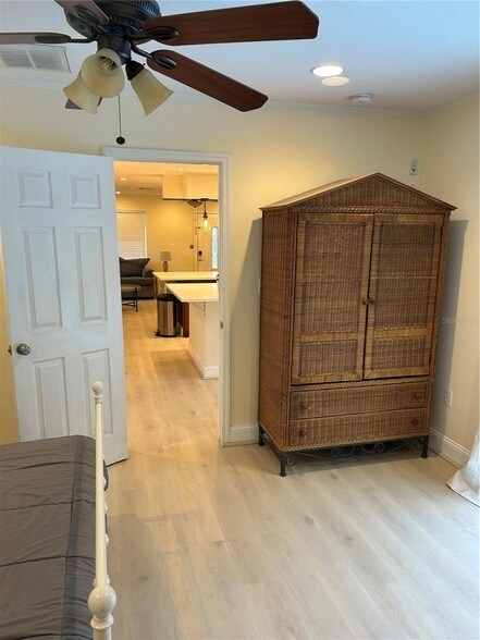 Building Photo - 10842 61st Ave