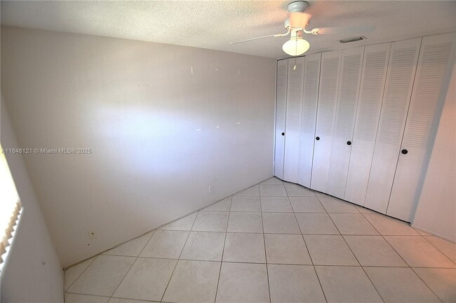 Building Photo - 2766 Emory Dr W