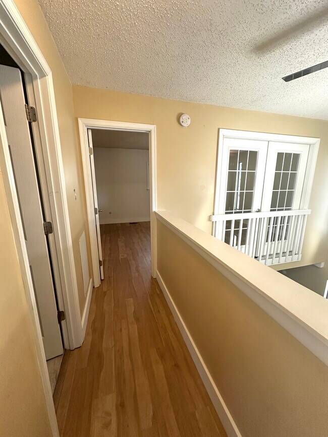 Building Photo - 3349 Kings Neck Dr