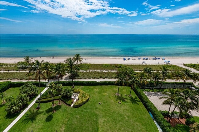 Building Photo - 8855 Collins Ave