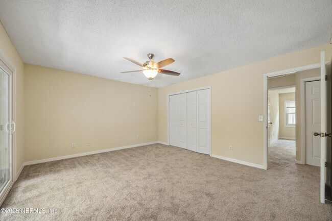 Building Photo - 695 A1A N