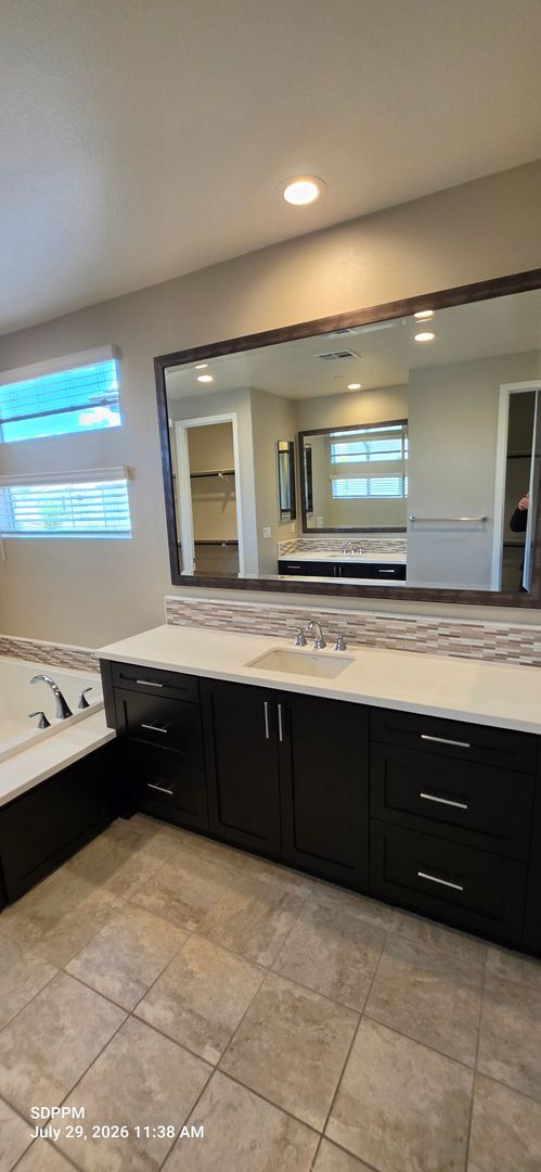 Building Photo - 4S RANCH/ DEL SUR - SAN DIEGO -  Very Nice 4 Bedroom / 4 Bath House.  AVAILABLE NOW!