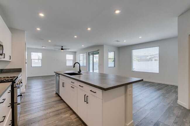 Building Photo - Spacious 4 Bedroom + Loft Tule Springs Home with Heated Pool & 3-Car Garage