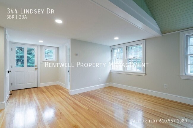 Building Photo - 344 Lindsey Dr