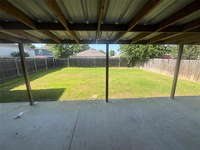 Building Photo - 4256 Meadowknoll Dr