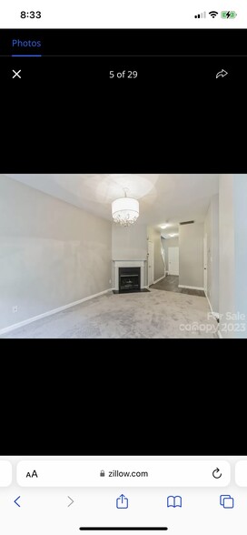 Building Photo - 7811 Lennoxshire Ln
