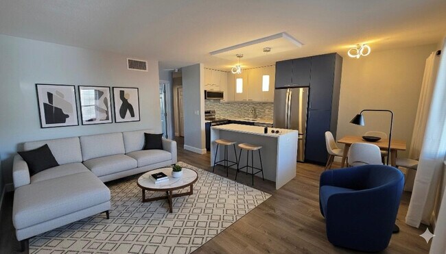 Primary Photo - 2607 NE 8th Ave