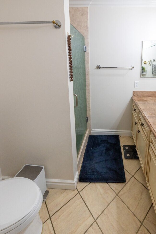 Building Photo - Charming Niles District Home with Private ...