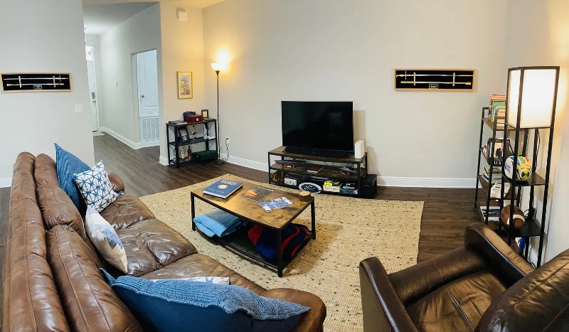 Building Photo - 3868 Shady Grove Dr