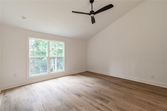 Building Photo - 2601 Garland Way
