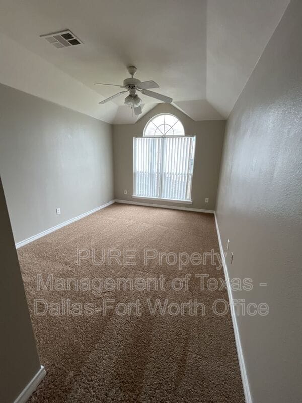 Building Photo - 4010 Cottage Park Ct