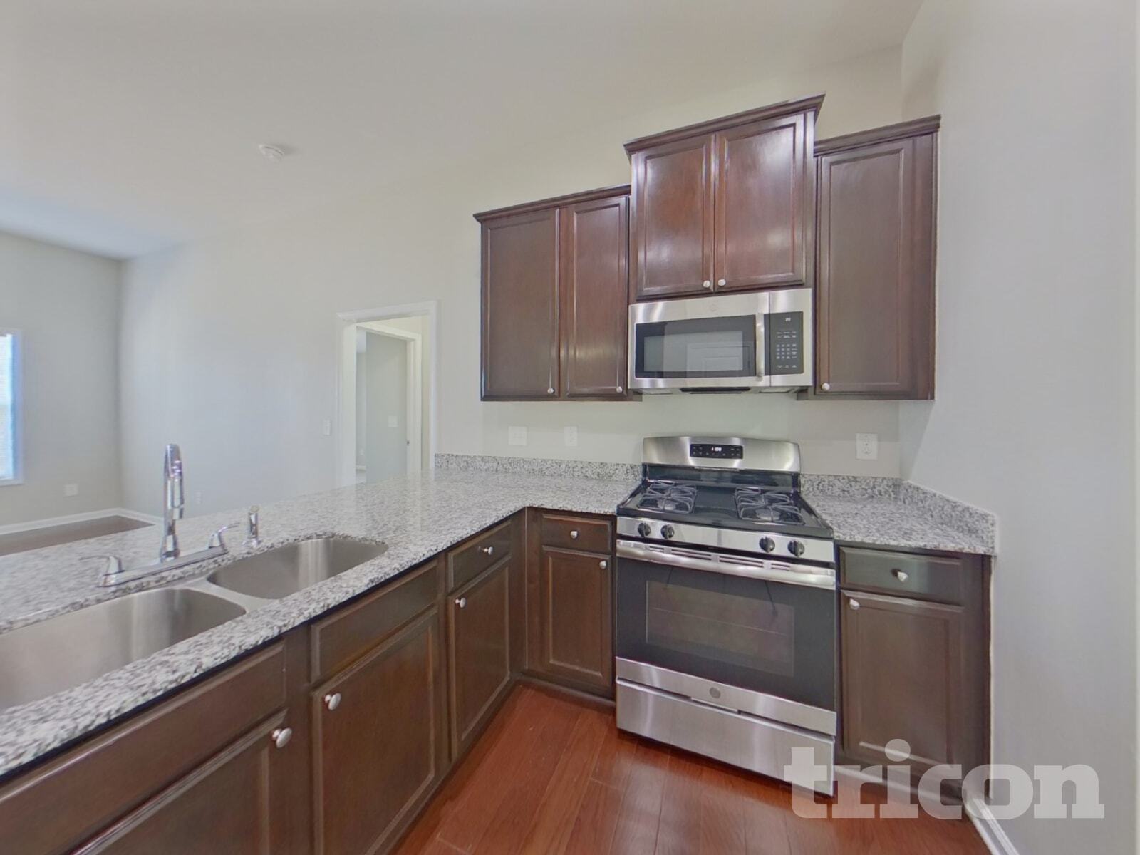 Building Photo - 474 Finch Ln