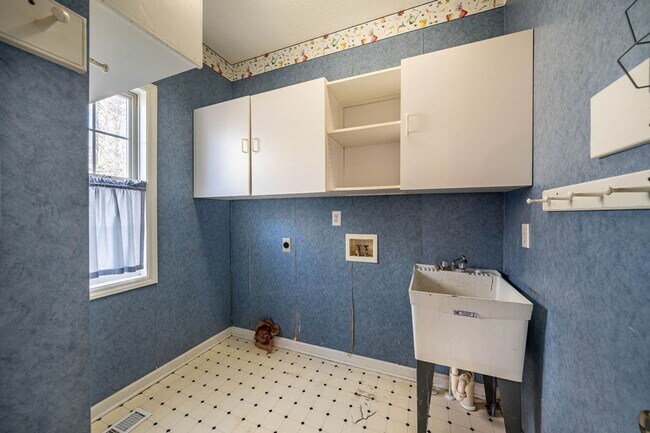 Building Photo - 3135 Lariat Ridge Dr