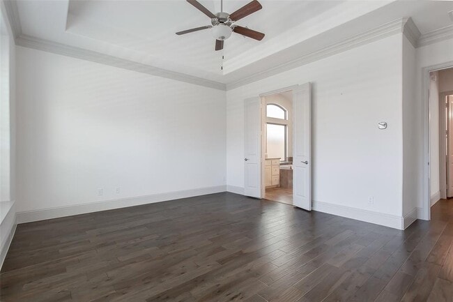 Building Photo - 2006 Pear Tree Dr