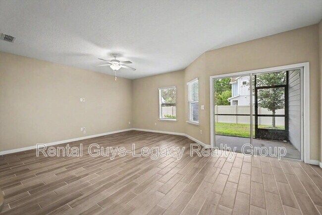 Building Photo - 10323 Alder Creek Ln