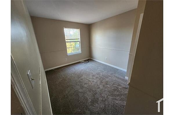 Building Photo - 4 Black Oak Ct