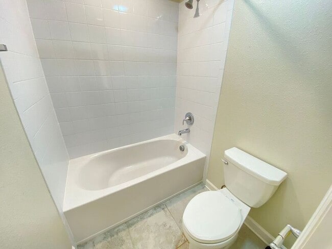 Building Photo - 4442 Seven Canyons Dr