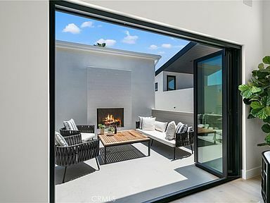 Building Photo - 603 Iris Ave