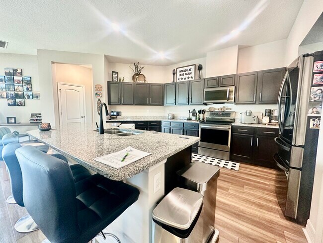 Building Photo - 1256 Potenza Dr