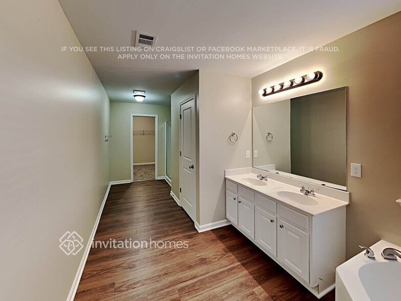 Building Photo - 318 Forrest Hills Dr