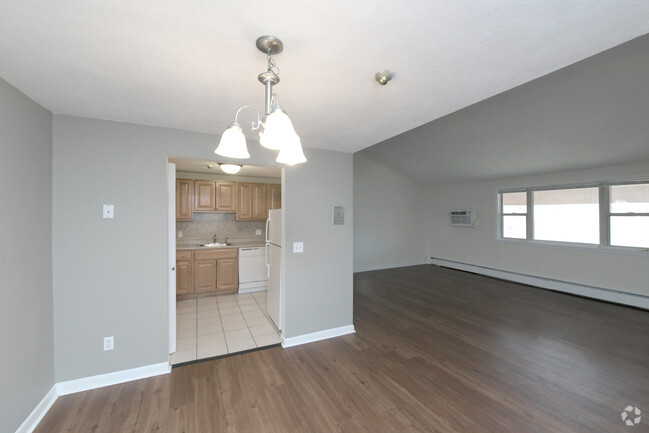 Interior Photo - Francis Crossing Apartment Homes