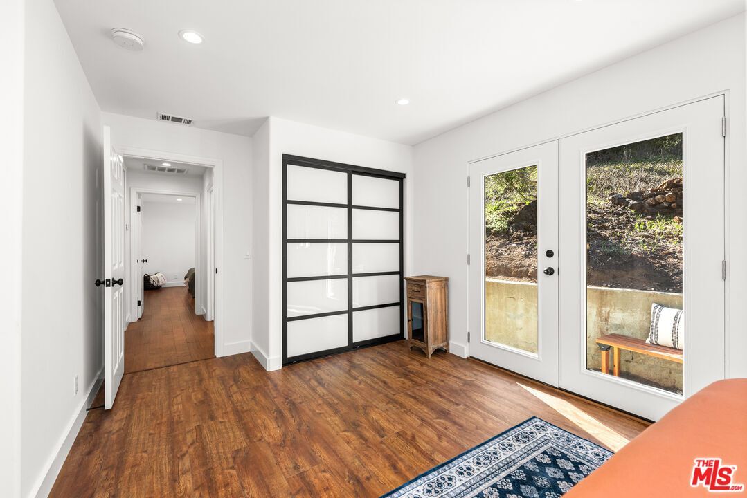 Building Photo - 800 N Topanga Canyon Blvd