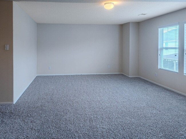 Building Photo - 3223 Zephyr Glen Way