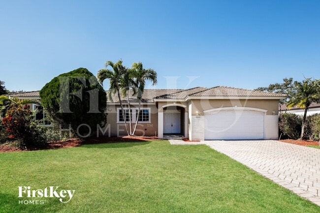 Building Photo - 18686 SW 132nd Ave