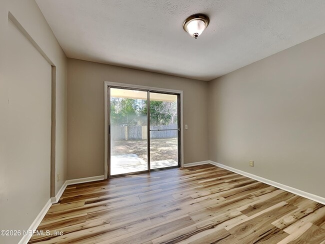 Building Photo - 1846 Grove Park Dr