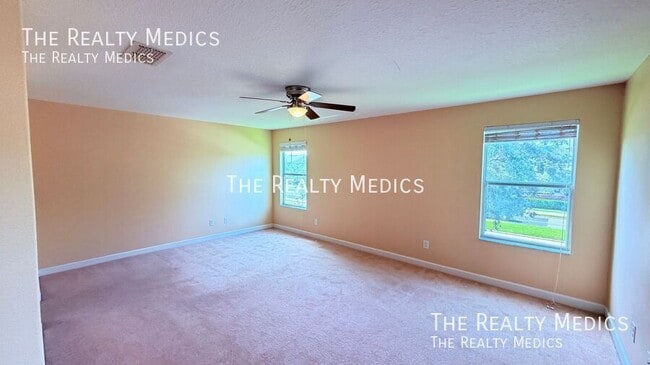 Building Photo - 2832 Adelaide Ct