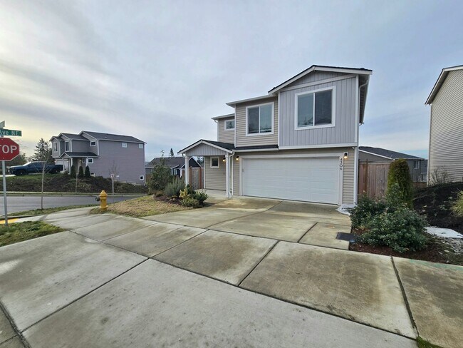 Building Photo - 4 Bedroom Home in Marysville  Pet Friendly!