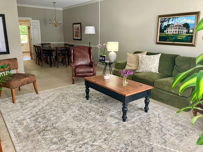 Building Photo - 110 Milledge Terrace