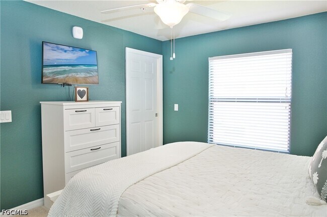 Building Photo - 13730 Julias Way