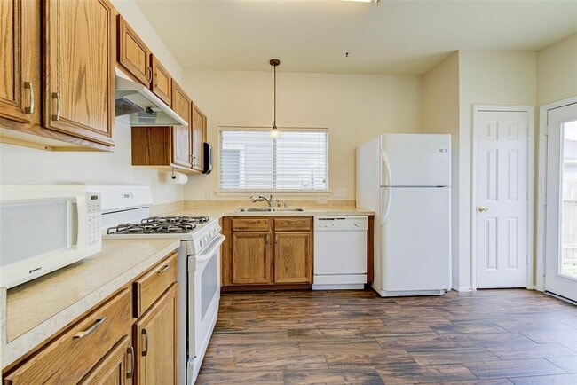 Building Photo - 3930 Mossy Pl Ln